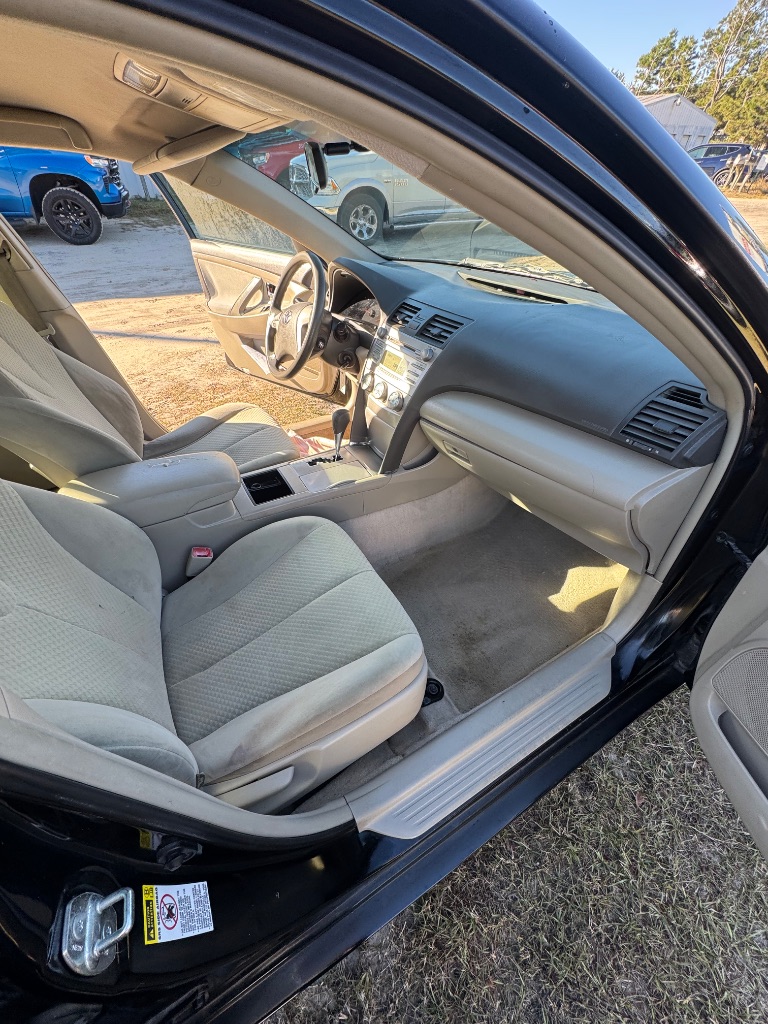 2009 Toyota Camry XLE - Photo 7